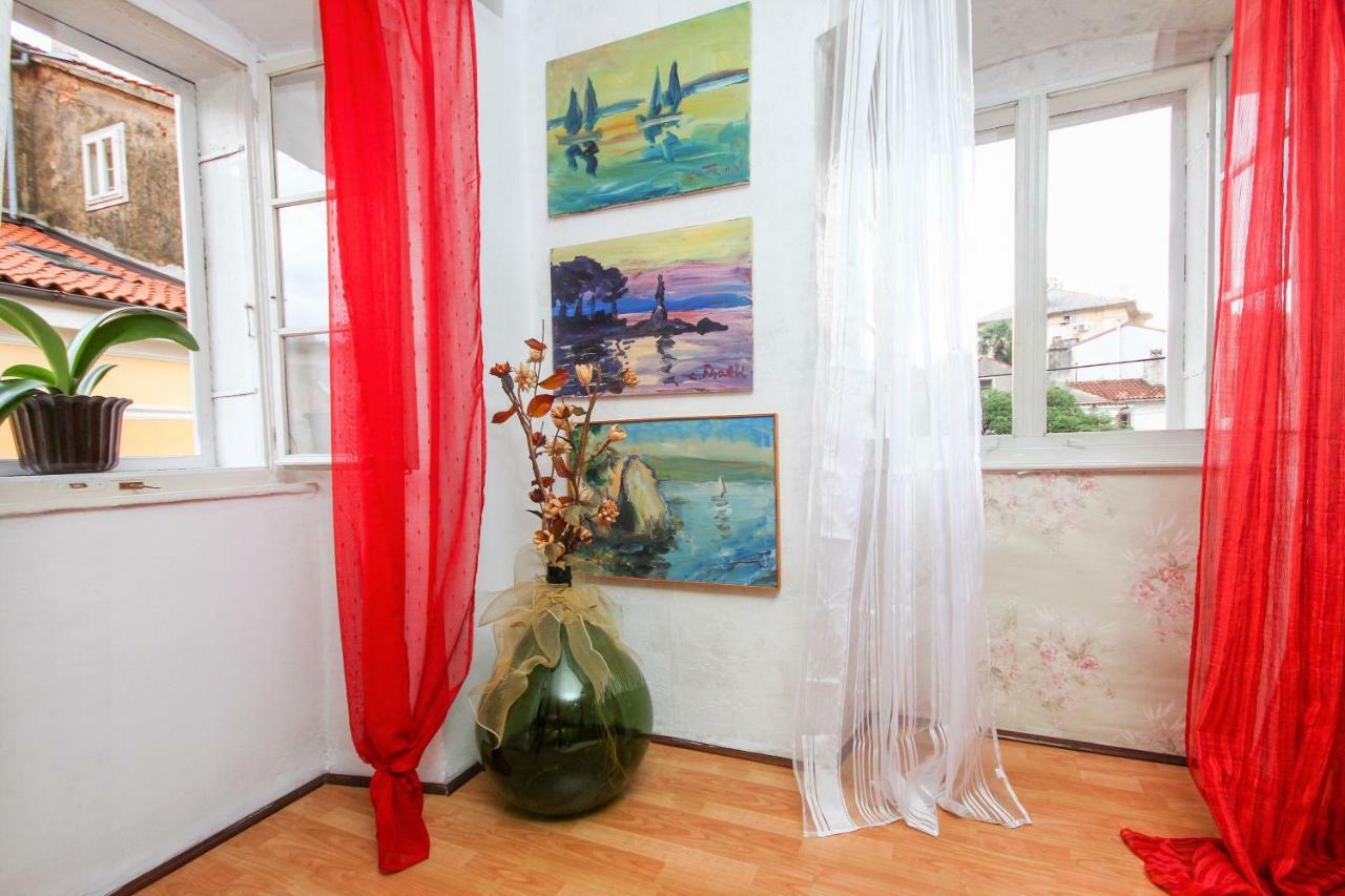 Apartment Johanna Опатия Екстериор снимка