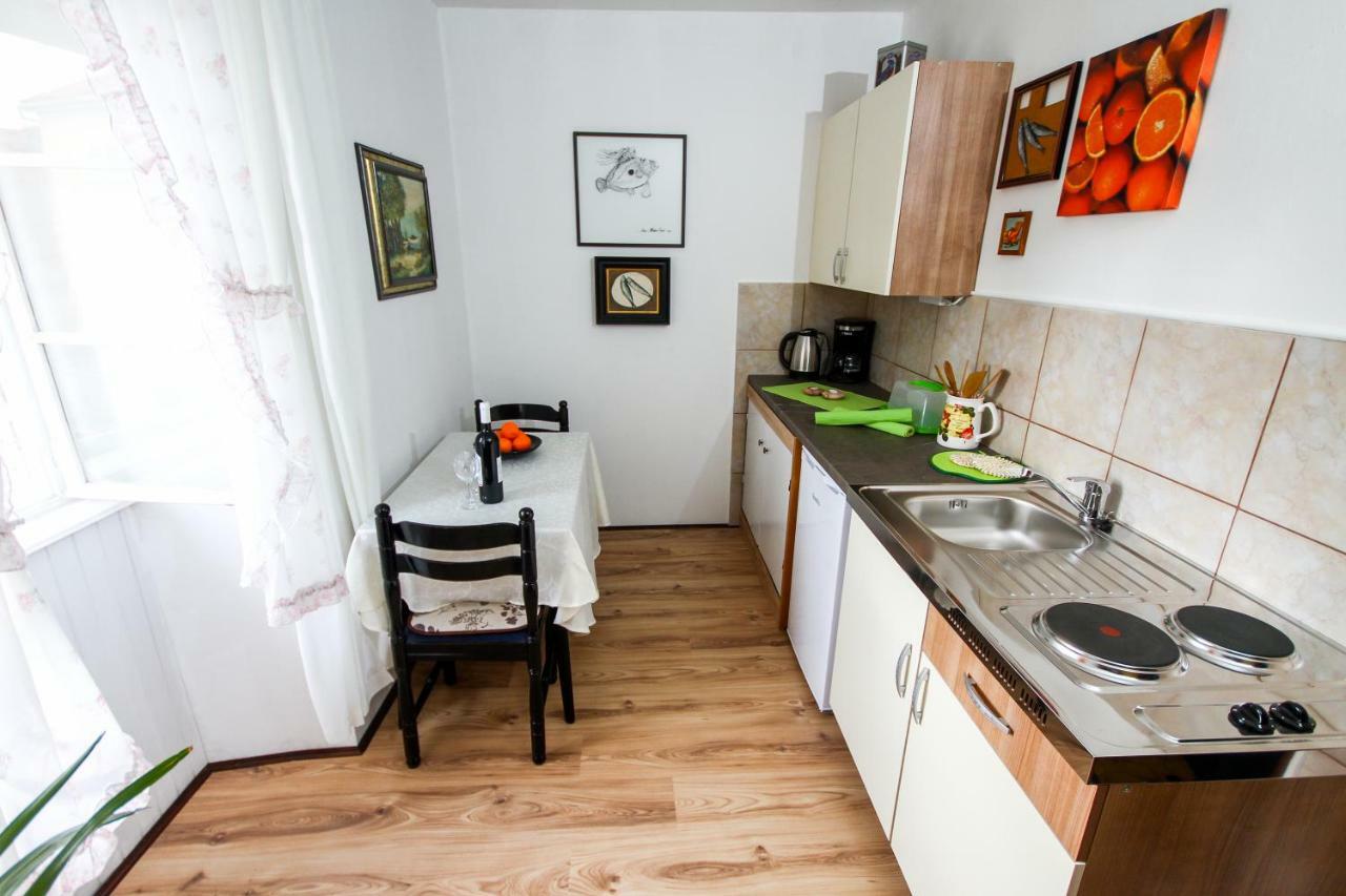 Apartment Johanna Опатия Екстериор снимка