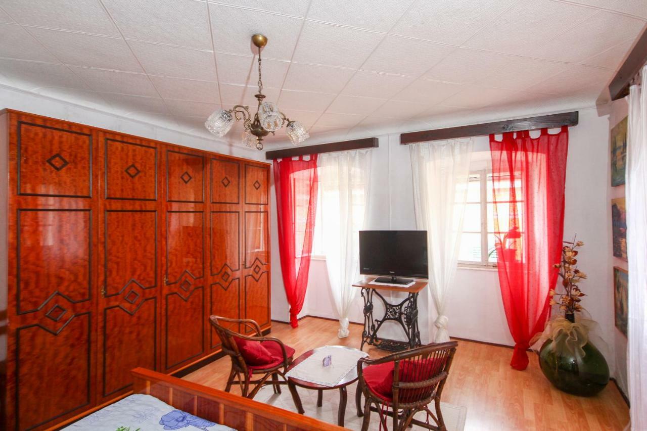 Apartment Johanna Опатия Екстериор снимка